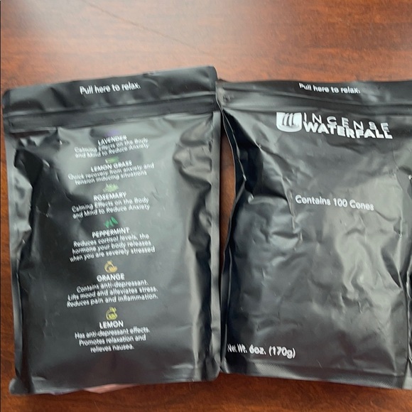 BNIB Incense Waterfall w/h 200 cones - Picture 7 of 7